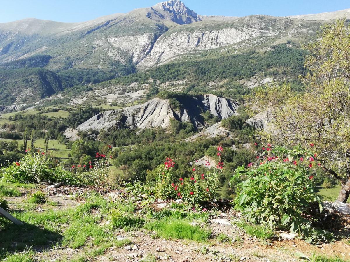 Gaïa, maison d'hôtes Verdon, vue féerique Blieux Exterior foto