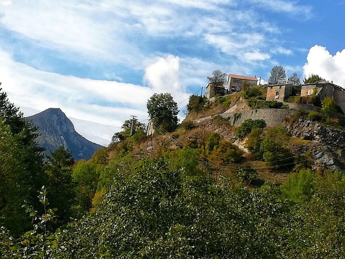 Gaïa, maison d'hôtes Verdon, vue féerique Blieux Exterior foto